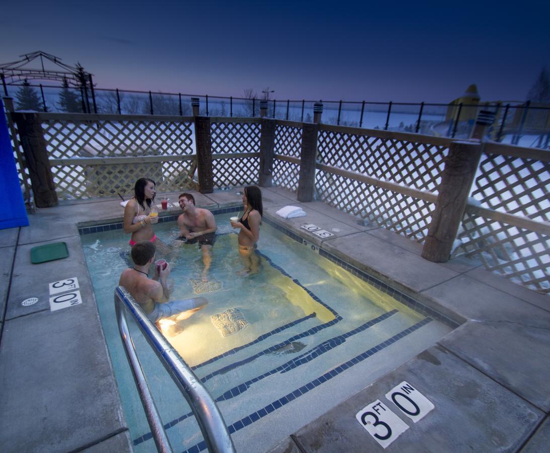 Edgewater Waterpark Hotel Duluth Ngoại thất bức ảnh