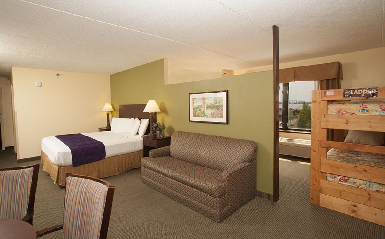 Edgewater Waterpark Hotel Duluth Ngoại thất bức ảnh